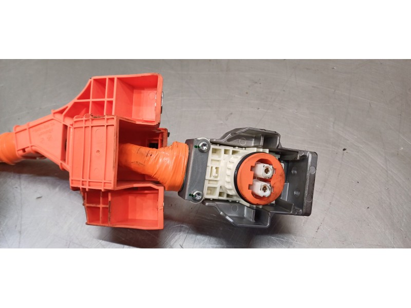 Recambio de cable positivo bateria - borne positivo para toyota corolla touring sports (e21) hybrid active referencia OEM IAM 82