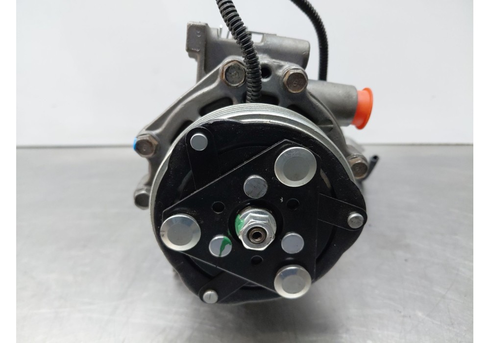 Recambio de compresor aire acondicionado para suzuki swift iii (mz, ez) 1.3 (rs 413) referencia OEM IAM   