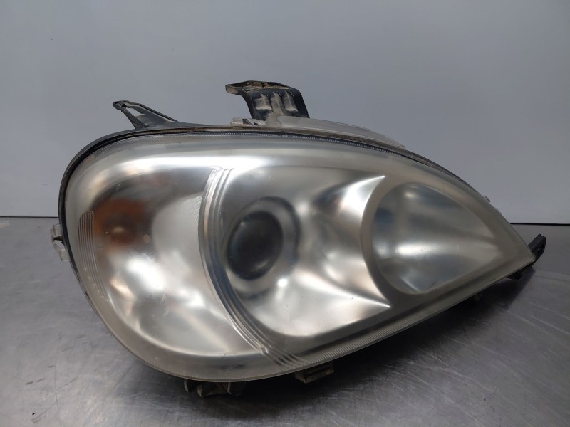 Recambio de faro derecho para mercedes-benz clase m (w163) 400 cdi referencia OEM IAM   