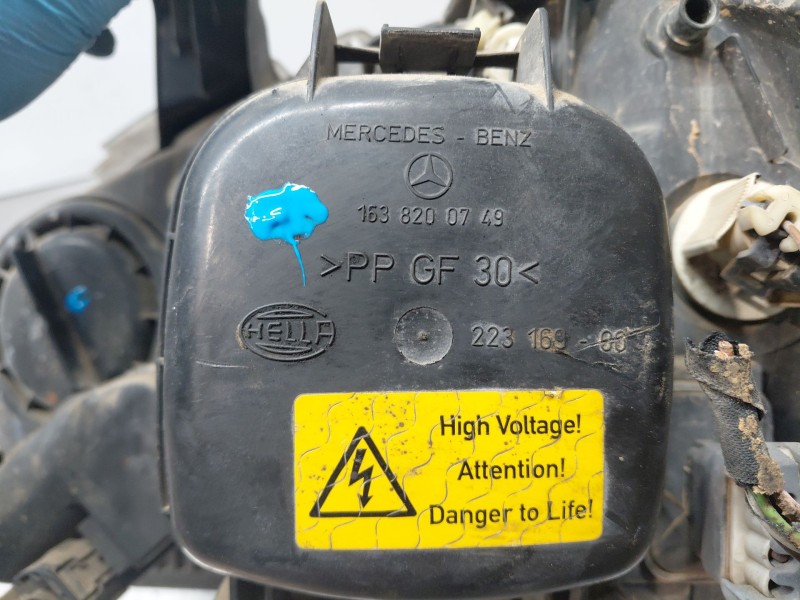 Recambio de faro derecho para mercedes-benz clase m (w163) 400 cdi referencia OEM IAM   