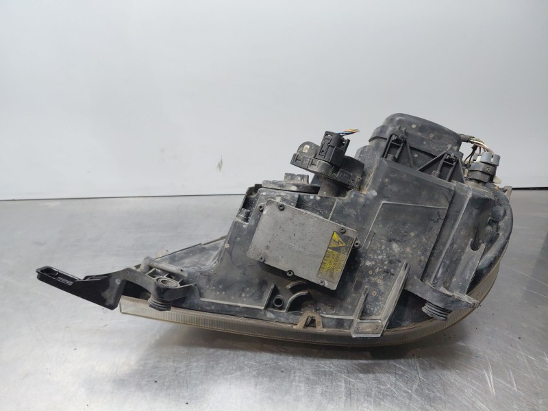 Recambio de faro derecho para mercedes-benz clase m (w163) 400 cdi referencia OEM IAM   