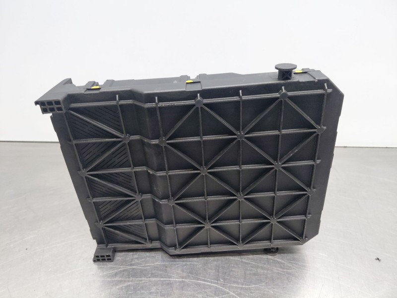 Recambio de caja reles / fusibles para citroën berlingo combi referencia OEM IAM   