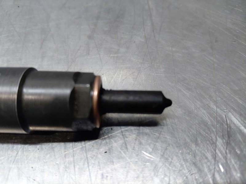 Recambio de inyector para mercedes-benz clase m (w163) 400 cdi referencia OEM IAM   