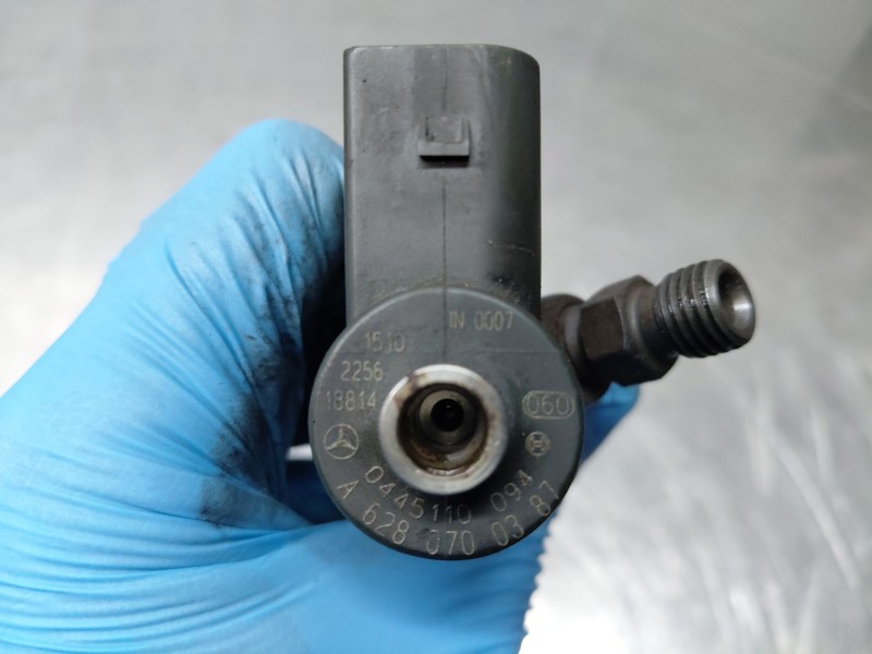 Recambio de inyector para mercedes-benz clase m (w163) 400 cdi referencia OEM IAM   