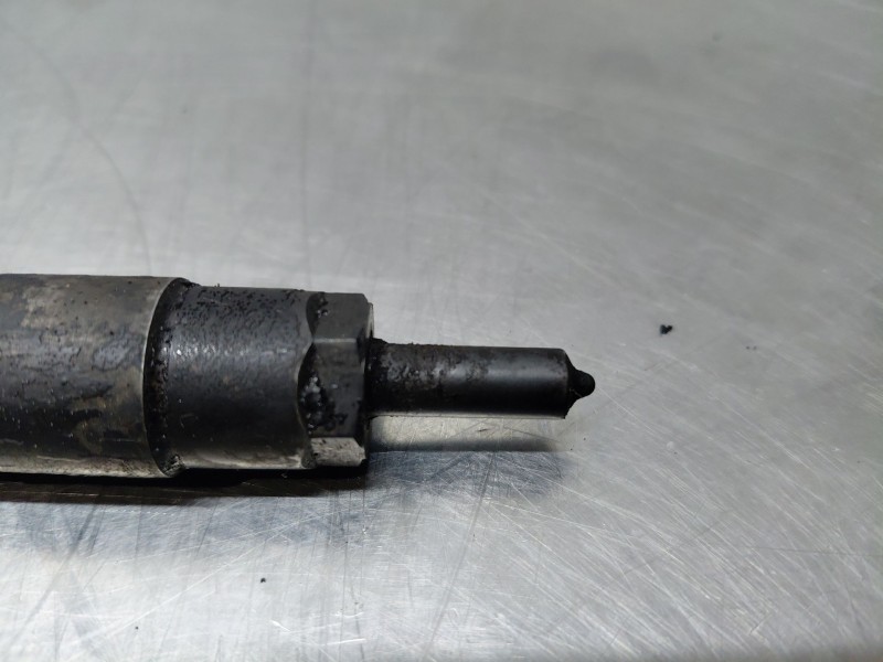 Recambio de inyector para mercedes-benz clase m (w163) 400 cdi referencia OEM IAM   