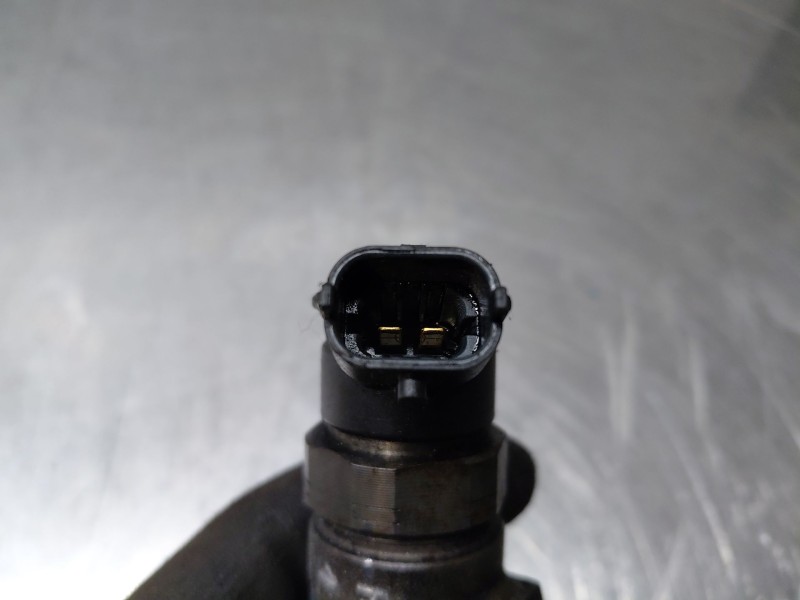 Recambio de inyector para ford tourneo courier (c4a) ambiente referencia OEM IAM   