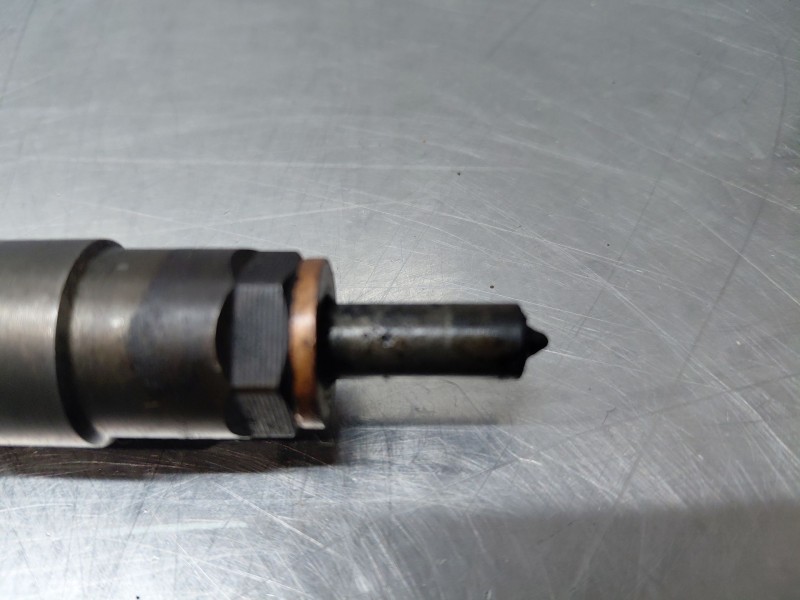 Recambio de inyector para ford tourneo courier (c4a) ambiente referencia OEM IAM   