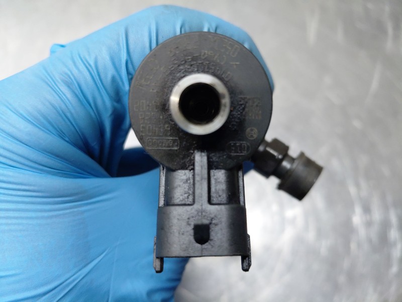 Recambio de inyector para ford tourneo courier (c4a) ambiente referencia OEM IAM   