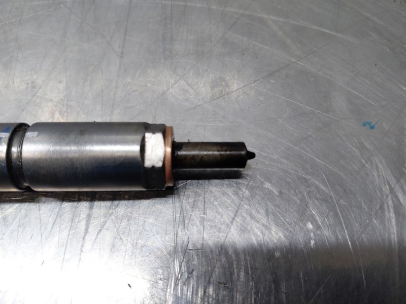 Recambio de inyector para peugeot bipper tepee active referencia OEM IAM   