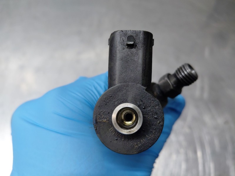 Recambio de inyector para peugeot bipper tepee active referencia OEM IAM   