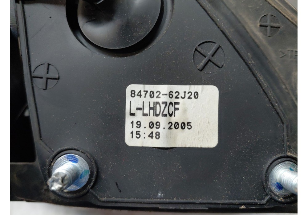 Recambio de retrovisor izquierdo para suzuki swift iii (mz, ez) 1.3 (rs 413) referencia OEM IAM   