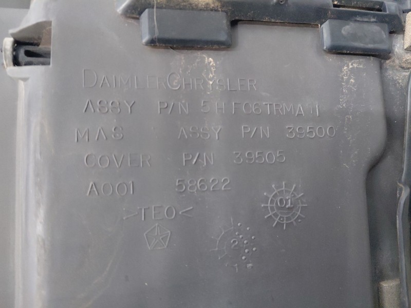 Recambio de soporte rueda repuesto para jeep cherokee (kj) sport referencia OEM IAM   