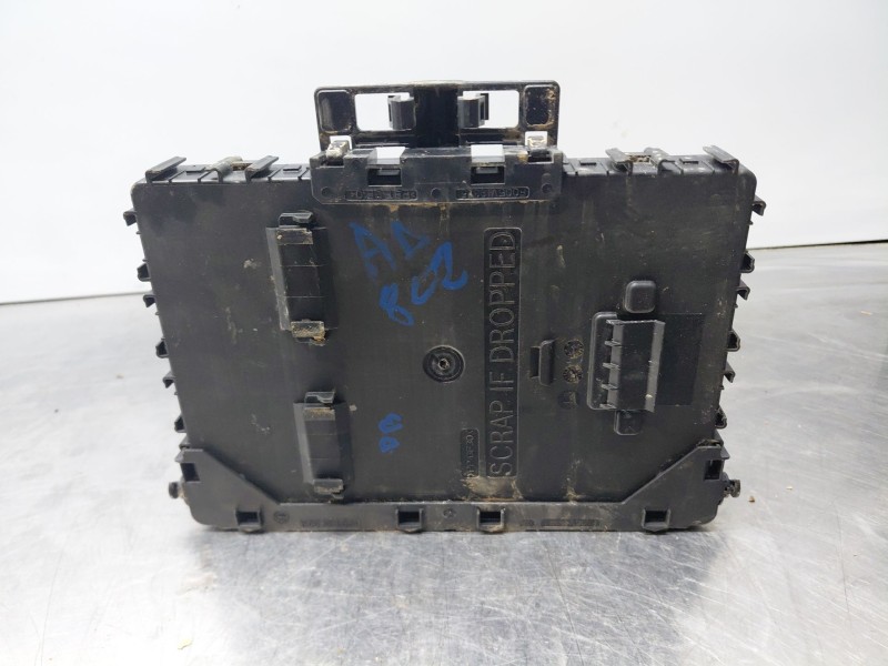 Recambio de caja reles / fusibles para ford kuga ecoblue referencia OEM IAM   