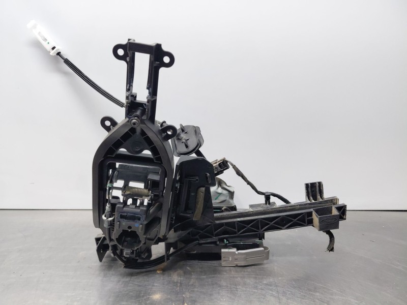 Recambio de cerradura puerta delantera derecha para ford kuga ecoblue referencia OEM IAM   