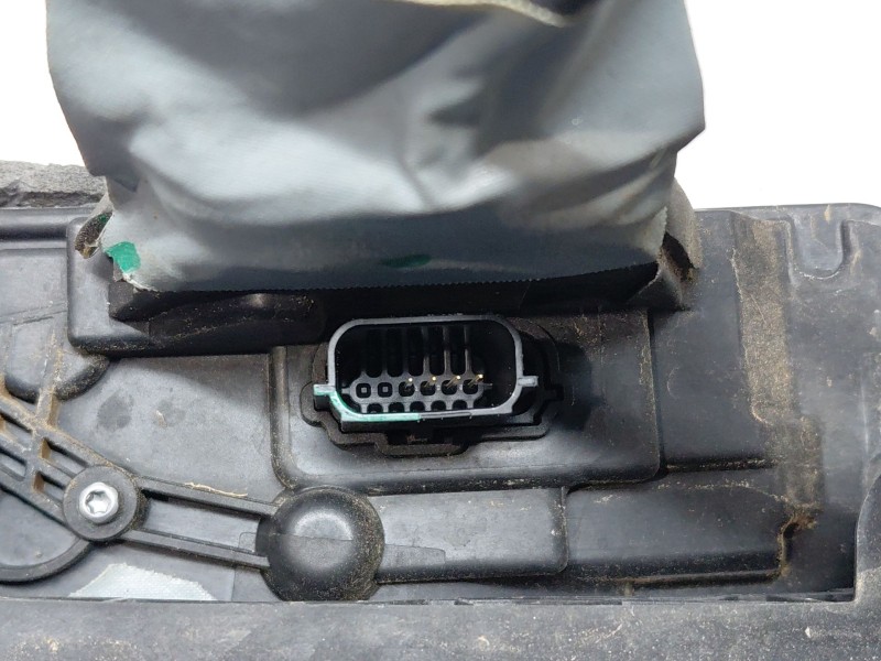 Recambio de cerradura puerta delantera izquierda para ford kuga ecoblue referencia OEM IAM   