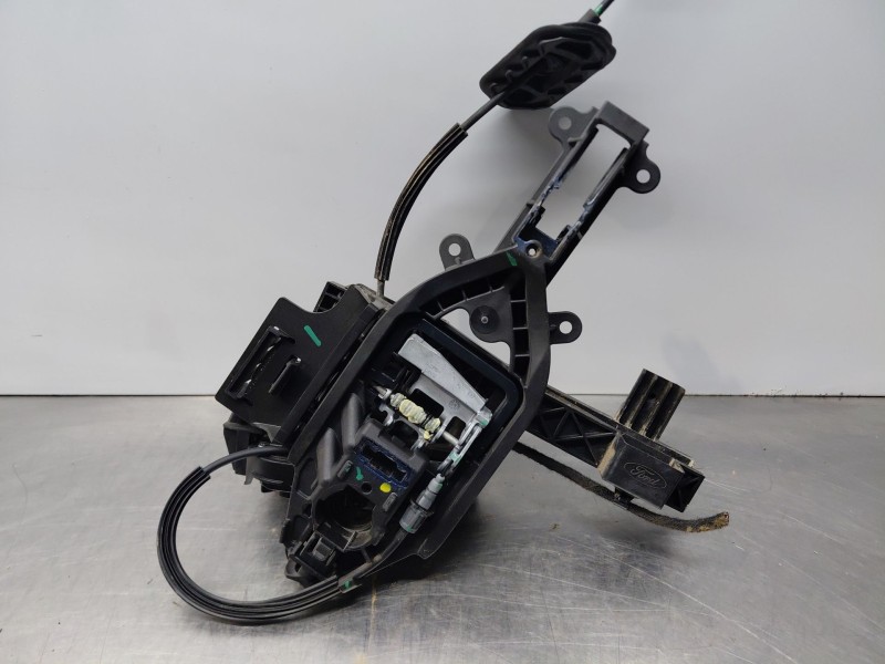 Recambio de cerradura puerta trasera derecha para ford kuga ecoblue referencia OEM IAM   