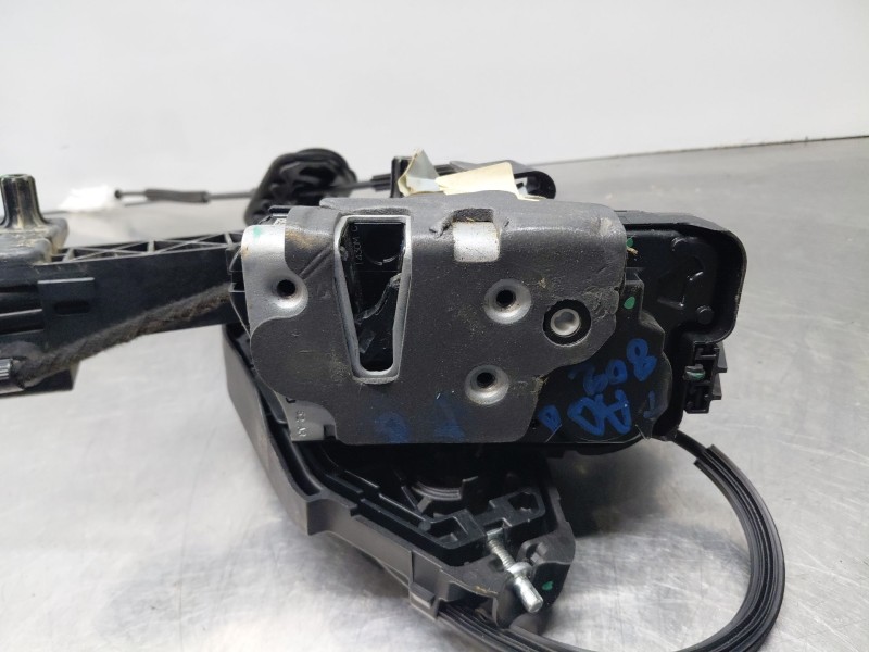 Recambio de cerradura puerta trasera derecha para ford kuga ecoblue referencia OEM IAM   
