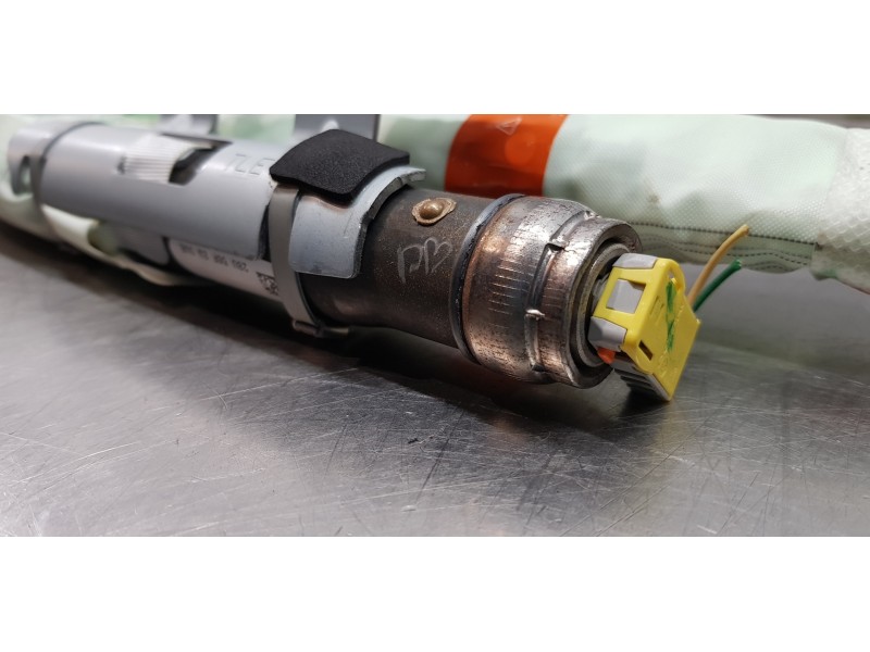 Recambio de airbag cortina delantero derecho para hyundai tucson ix35 referencia OEM IAM 85020D7000  