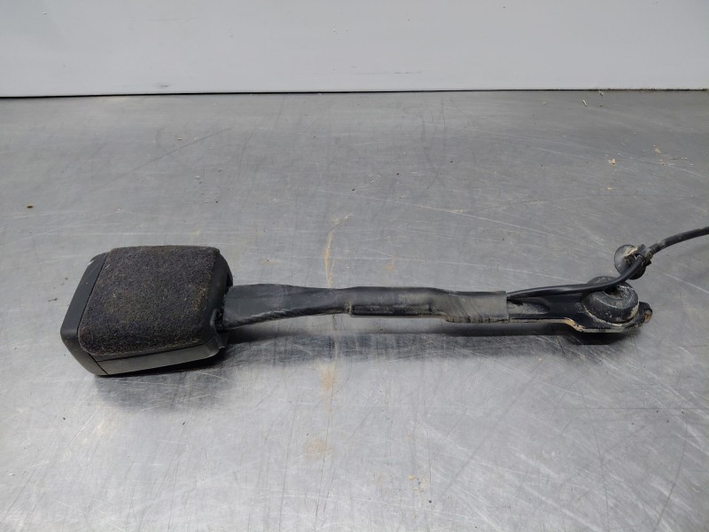 Recambio de enganche del cinturon delantero izq para ford kuga ecoblue referencia OEM IAM   