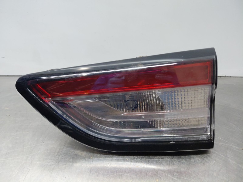 Recambio de piloto trasero derecho interior para ford kuga ecoblue referencia OEM IAM   