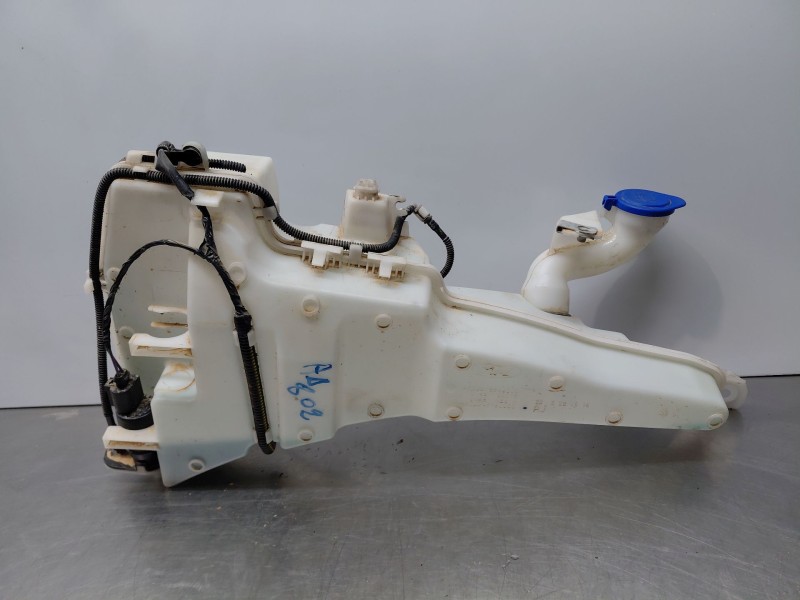 Recambio de deposito limpia para ford kuga ecoblue referencia OEM IAM   