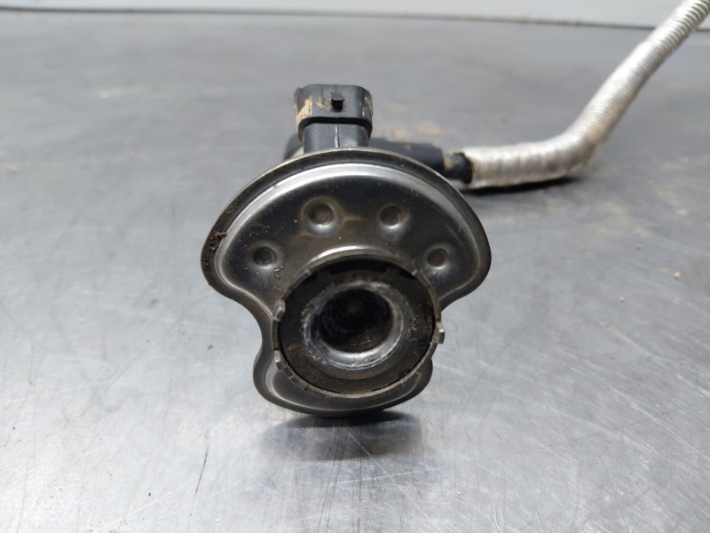 Recambio de inyector para ford kuga ecoblue referencia OEM IAM   