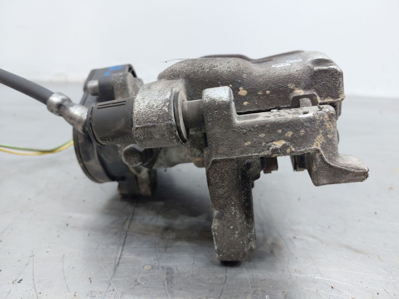 Recambio de pinza freno trasera derecha para ford kuga ecoblue referencia OEM IAM   