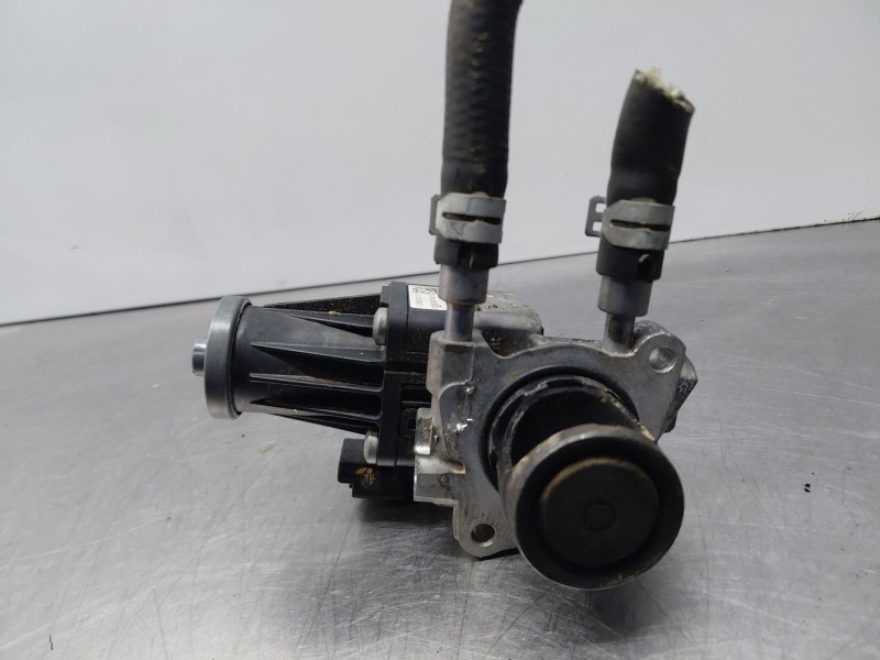 Recambio de valvula egr para ford kuga ecoblue referencia OEM IAM   