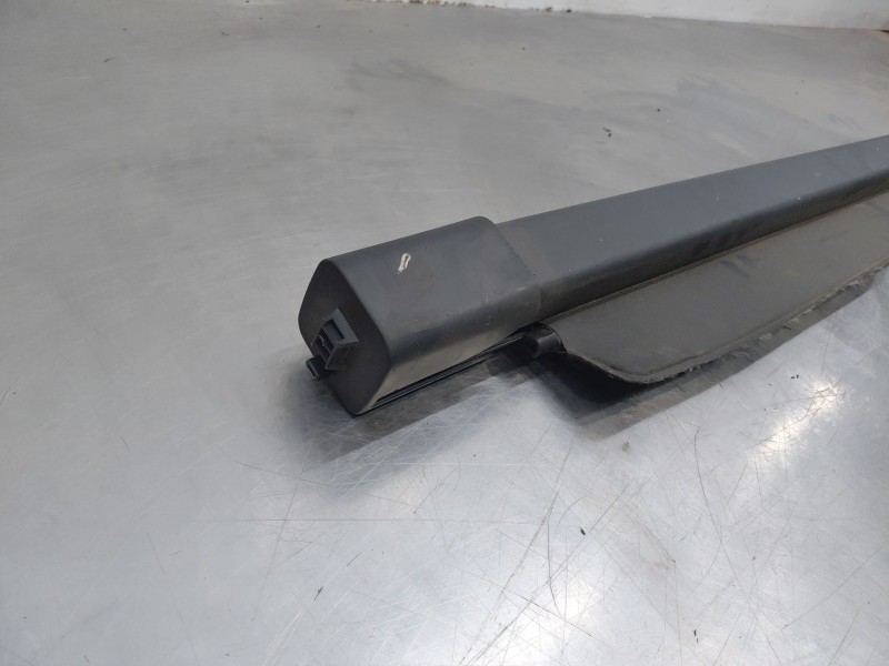 Recambio de bandeja trasera para mercedes-benz clase m (w163) 400 cdi referencia OEM IAM   