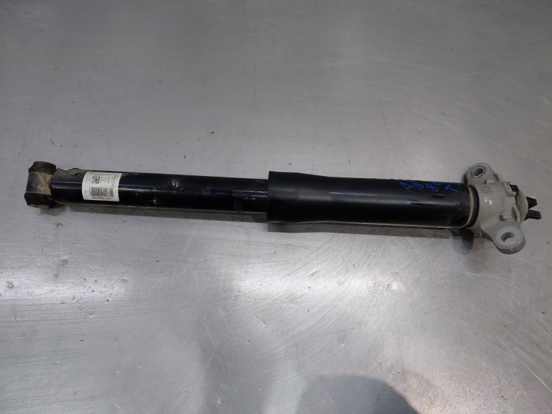 Recambio de amortiguador trasero izquierdo para ford kuga ecoblue referencia OEM IAM   