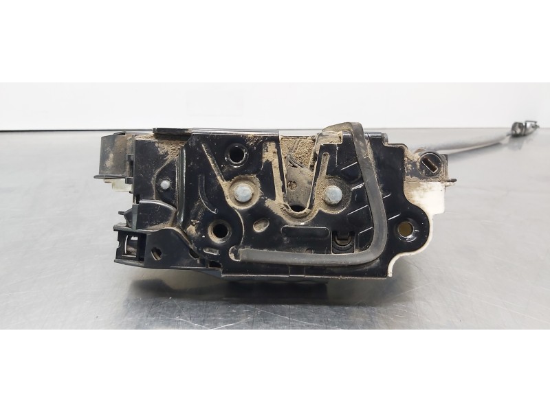 Recambio de cerradura puerta delantera derecha para volkswagen caddy furgón/kombi furgón bluemotion referencia OEM IAM 5K1837016 Recambio de cerradura puerta delantera derecha para volkswagen caddy furgón/kombi furgón bluemotion referencia OEM IAM 5K1837016