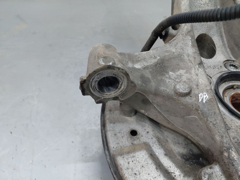 Recambio de mangueta delantera izquierda para volvo v90 kombi momentum referencia OEM IAM   