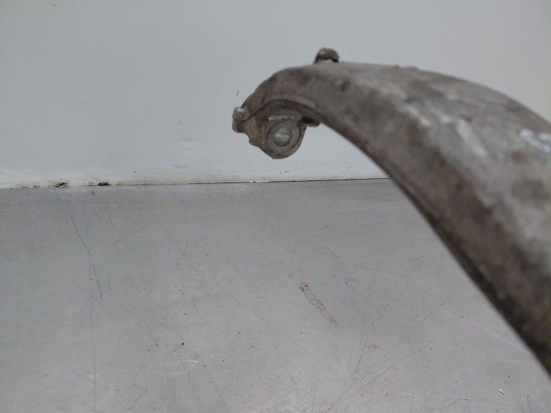 Recambio de mangueta delantera izquierda para volvo v90 kombi momentum referencia OEM IAM   