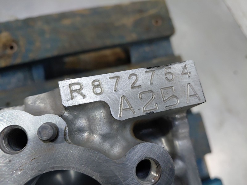 Recambio de bloque para toyota rav 4 plug-in hybrid advance referencia OEM IAM   