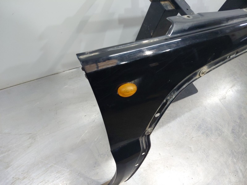 Recambio de aleta delantera derecha para jeep cherokee (kj) sport referencia OEM IAM   