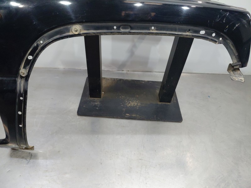 Recambio de aleta delantera derecha para jeep cherokee (kj) sport referencia OEM IAM   