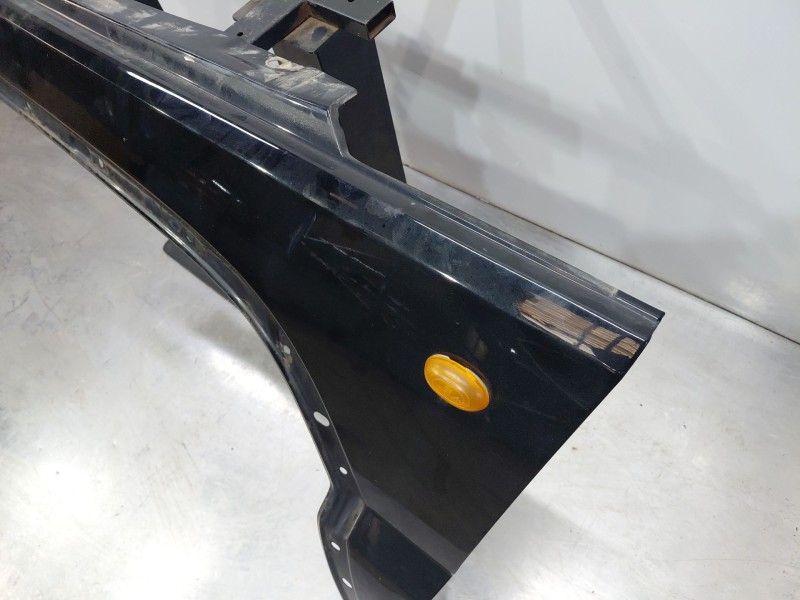 Recambio de aleta delantera izquierda para jeep cherokee (kj) sport referencia OEM IAM   