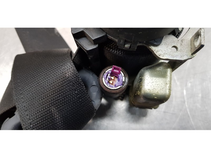 Recambio de cinturon seguridad delantero derecho para fiat linea (110) dynamic referencia OEM IAM 735448199   Recambio de cinturon seguridad delantero derecho para fiat linea (110) dynamic referencia OEM IAM 735448199