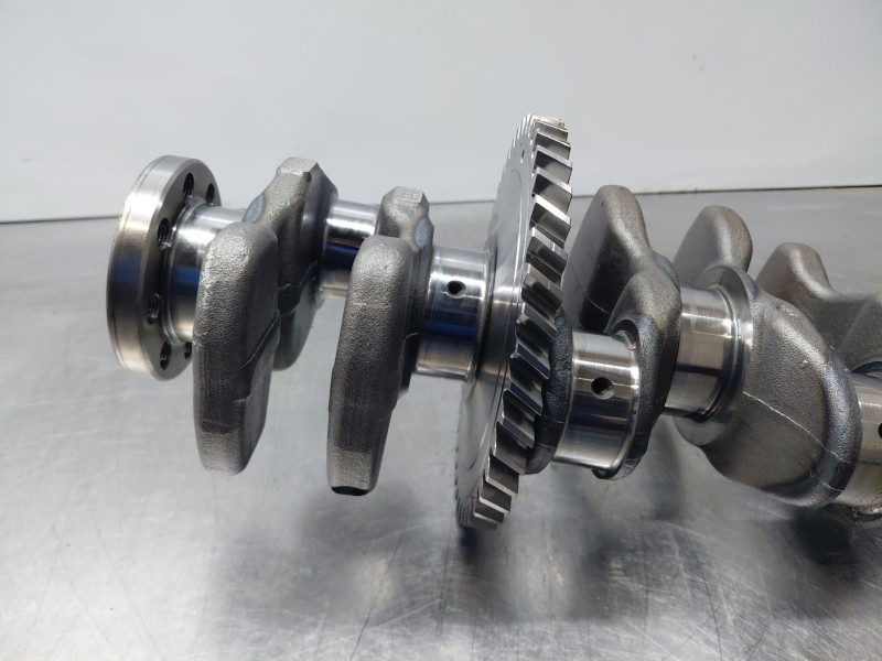 Recambio de cigueñal para toyota rav 4 plug-in hybrid advance referencia OEM IAM 1340125010  