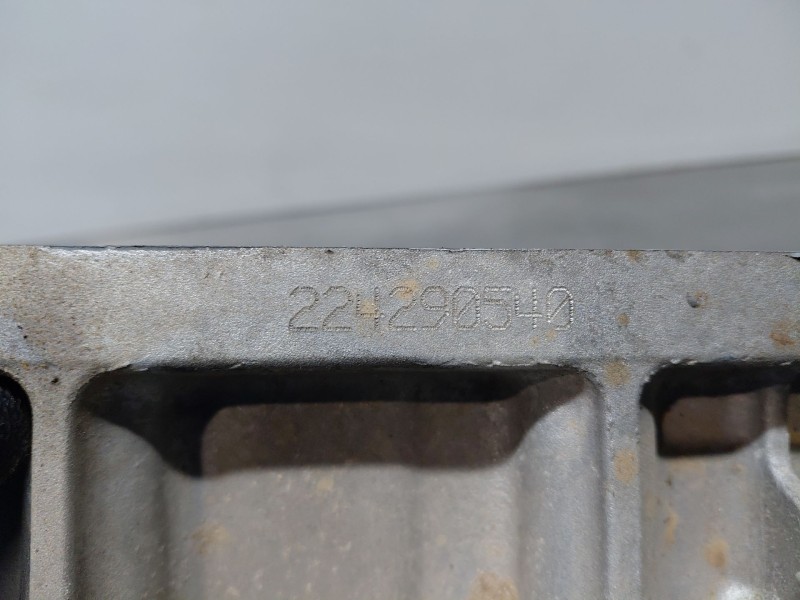 Recambio de sobrecarter para toyota rav 4 plug-in hybrid advance referencia OEM IAM 1142025010  