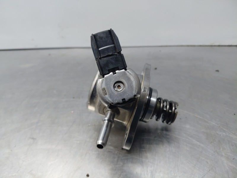 Recambio de bomba combustible para toyota rav 4 plug-in hybrid advance referencia OEM IAM 2310125040 2961003116 