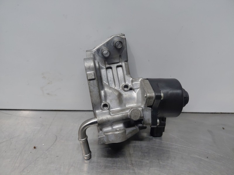 Recambio de valvula egr para toyota rav 4 plug-in hybrid advance referencia OEM IAM 2562024050  