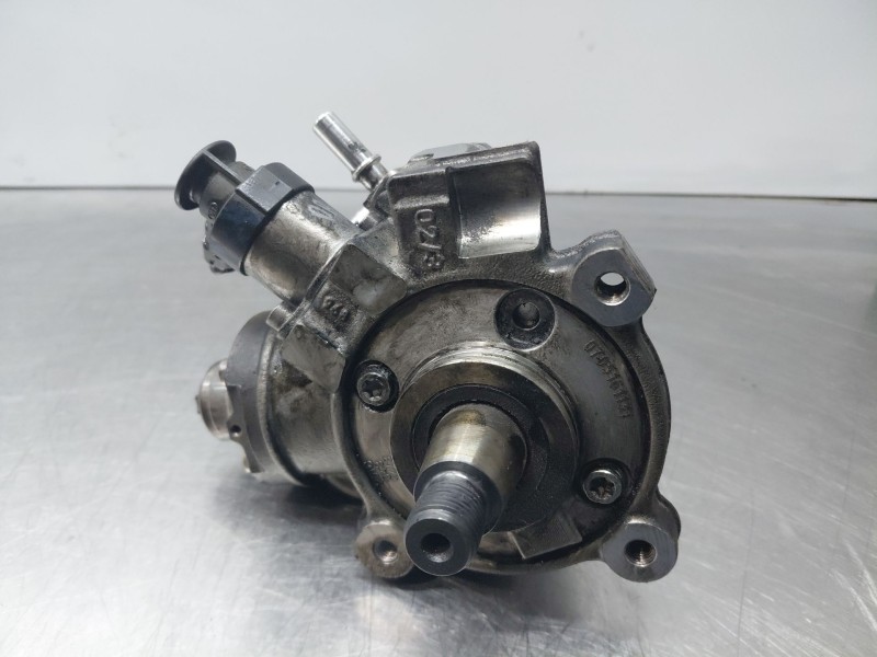 Recambio de bomba inyeccion para ford tourneo courier (c4a) ambiente referencia OEM IAM   