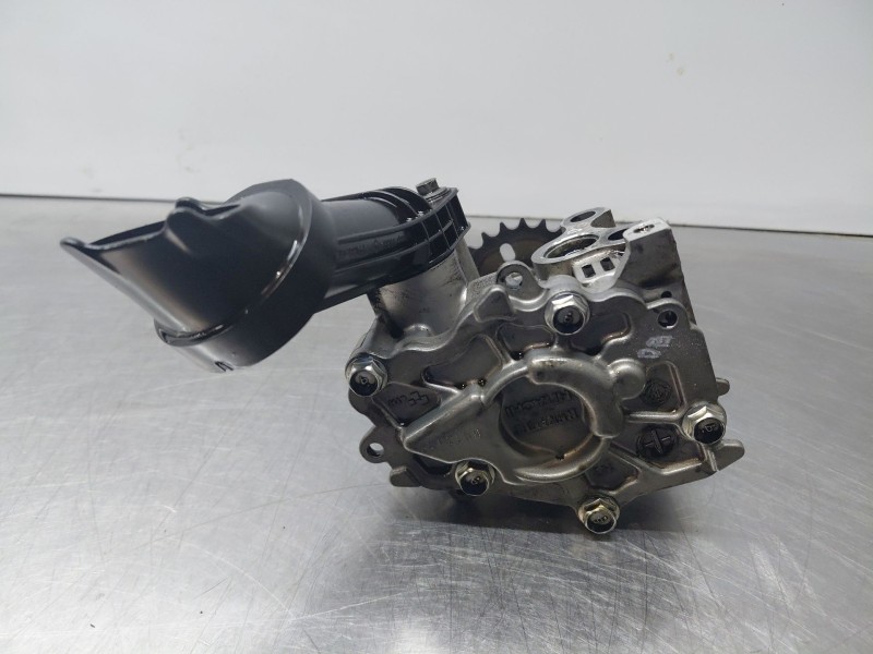 Recambio de bomba aceite para renault scenic iv grand zen referencia OEM IAM 150000624r  