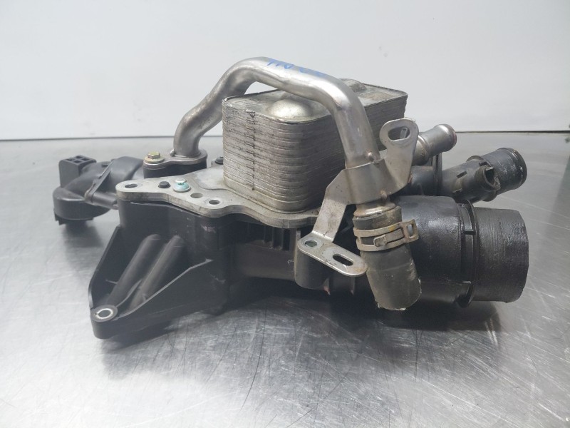 Recambio de soporte filtro aceite para renault scenic iv grand zen referencia OEM IAM 152082406R  