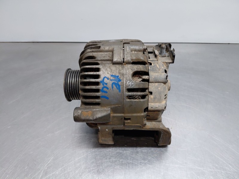 Recambio de alternador para bmw x5 (e70) xdrive 30 d referencia OEM IAM 12317801124  