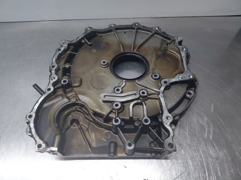 Recambio de tapa distribucion para mercedes-benz clase gla (w156) 200 d referencia OEM IAM A6510150400 A6450150102 