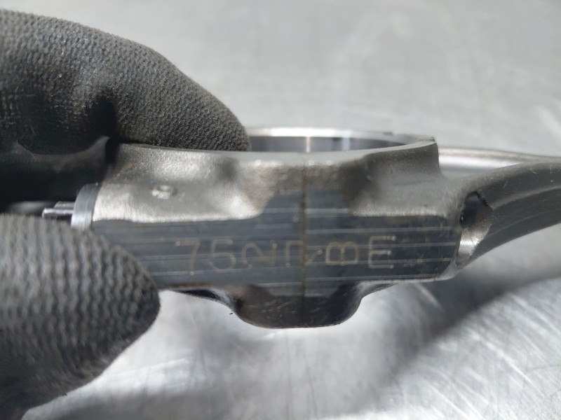 Recambio de biela para toyota rav 4 plug-in hybrid advance referencia OEM IAM 1320129815A0  