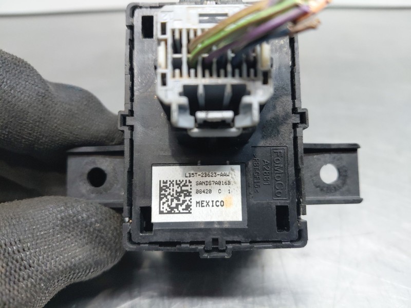 Recambio de palanca freno de mano para ford kuga ecoblue referencia OEM IAM 2293117  