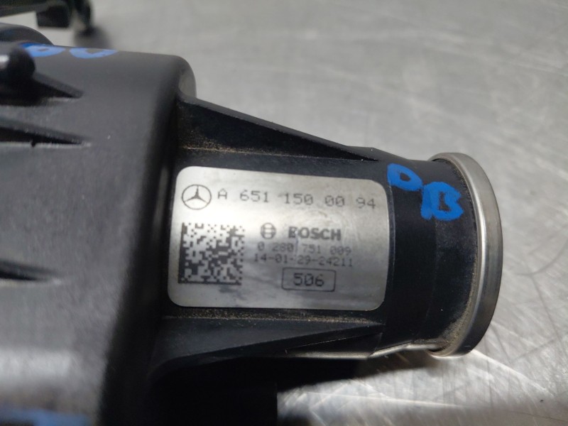 Recambio de colector admision para mercedes-benz clase gla (w156) 200 d referencia OEM IAM A6511500094  